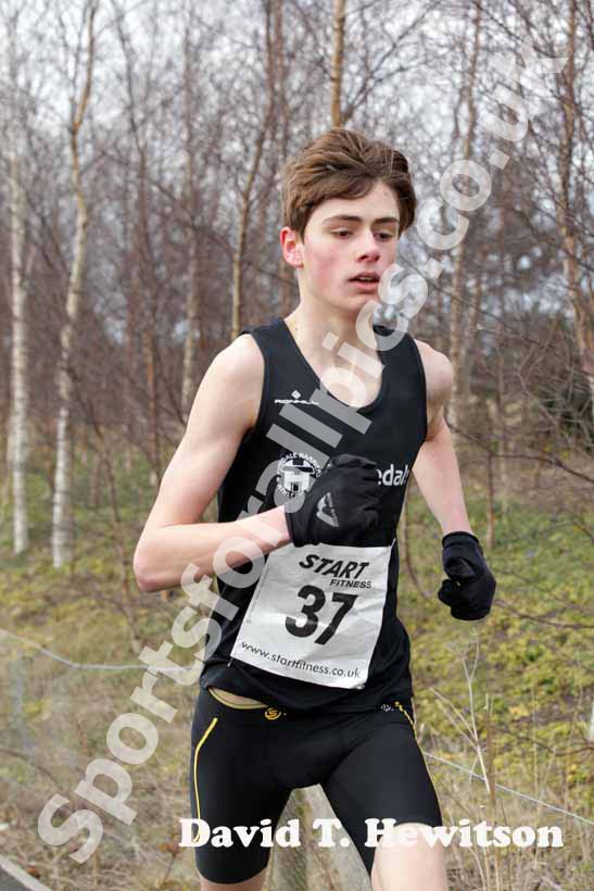 Fergus Robinson (Tynedale) senior mens Elswick Road Relays.